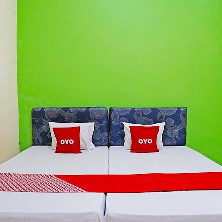 Oyo 91583 D'Cost Green Syariah Сурабая Екстериор снимка